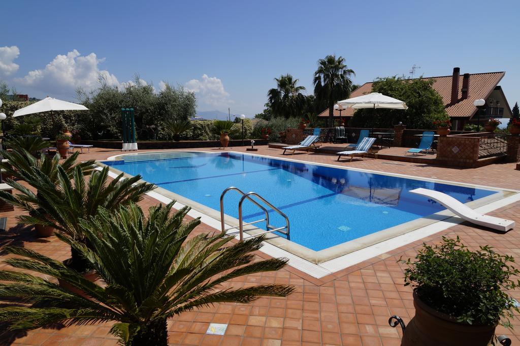 זפראנה אטניאה Villa Esclusiva Con Piscina Privata E Vista Etna מראה חיצוני תמונה