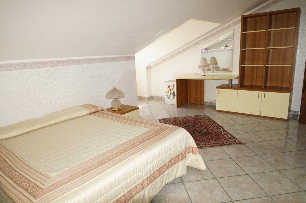 זפראנה אטניאה Villa Esclusiva Con Piscina Privata E Vista Etna מראה חיצוני תמונה