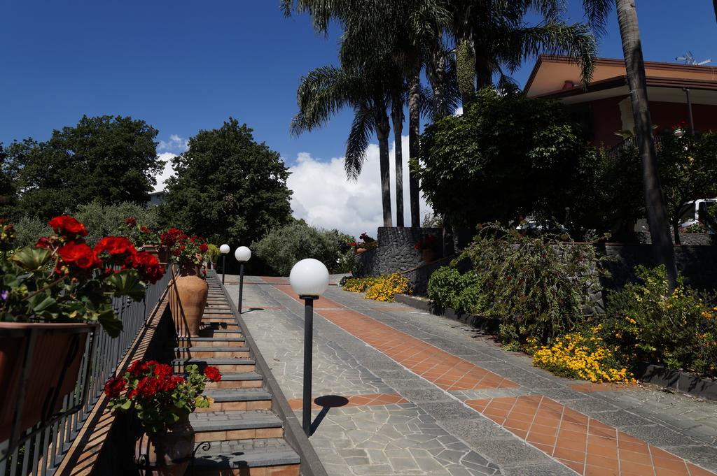זפראנה אטניאה Villa Esclusiva Con Piscina Privata E Vista Etna מראה חיצוני תמונה